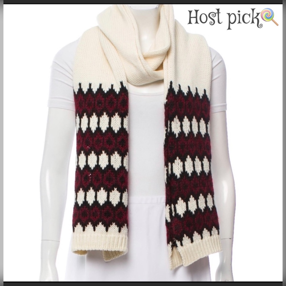 GUCCI patterned wool scarf
